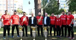 antalya-muratpasa-spor-kulubunde-gorev-bolumu-yapildi-GDJyLRvY.webp