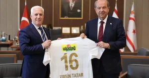 baskan-bozbeyden-kktc-cumhurbaskani-tatara-ziyaret-mWDI7il2.webp