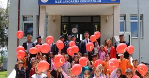 bilecik-pazaryerinde-500-ogrenci-jandarma-komutanliginda-nOv8Svn4.webp