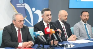 btuden-liselilere-iki-dev-proje-akademisyenler-okullarda-ogrenciler-universitede-8NtYq2UF.webp
