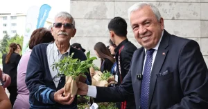 bursa-niluferde-310-bin-fide-vatandaslarla-bulusuyor-mqrczr5p.webp