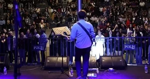 denizlide-genclik-konserleri-ile-bayram-coskusu-WxOlizkG.webp
