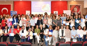 izmir-cigli-kadinlar-dijitalde-basariyla-ilerliyor-wvvwjSBA.webp