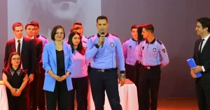 izmir-karabaglarda-aday-memurlar-yemin-etti-yYRhp9IT.webp