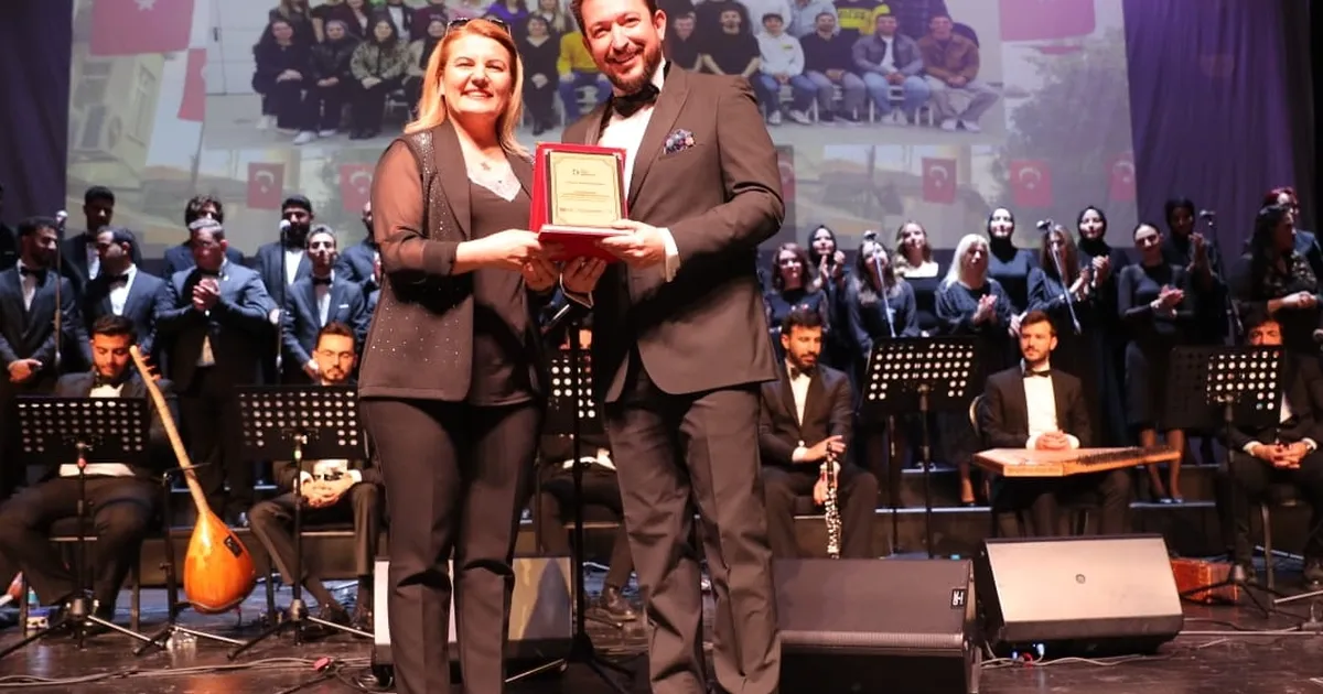 Kocaeli İzmit’te halk müziği coşkusu yaşandı