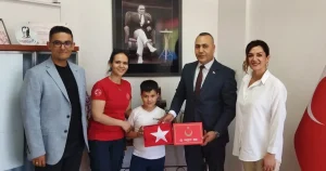 manisa-buyuksehir-sehit-suleyman-gurun-oglunun-ozel-gununu-unutmadi-ZjLRidkJ.webp