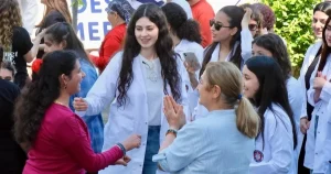 otist-cocuklara-adanali-ogrencilerden-yardim-eli-hbgB32Ut.webp