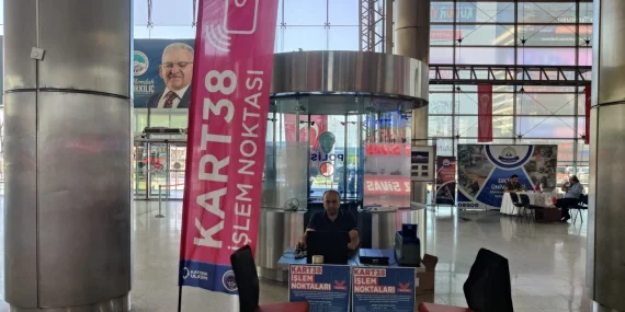 Kayseri Büyükşehir yeni öğrencileri kucaklıyor